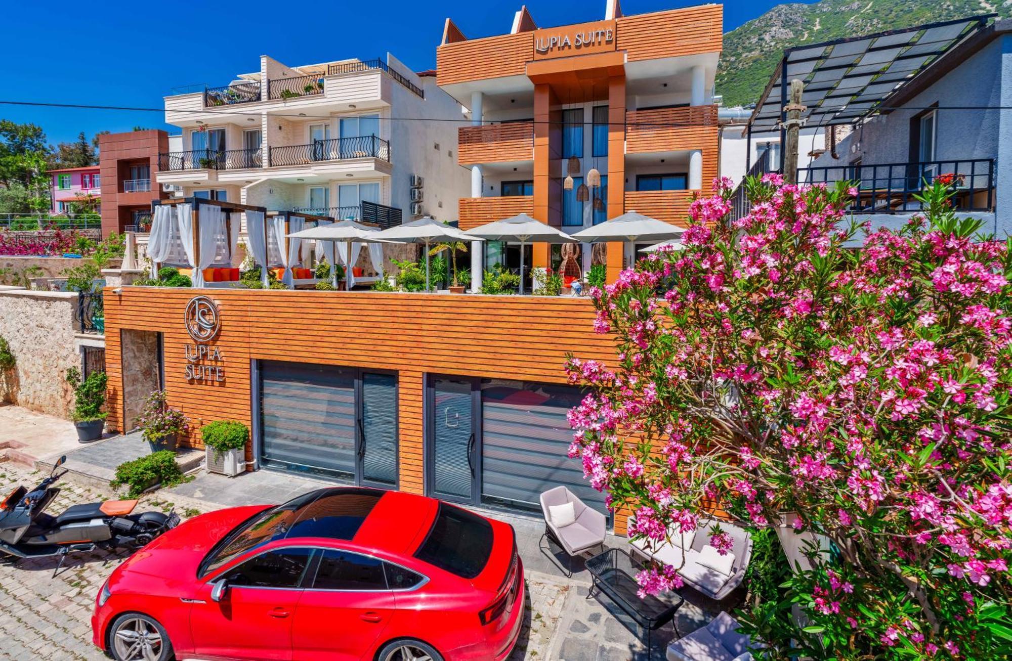 Lupia Suites Калкан Экстерьер фото