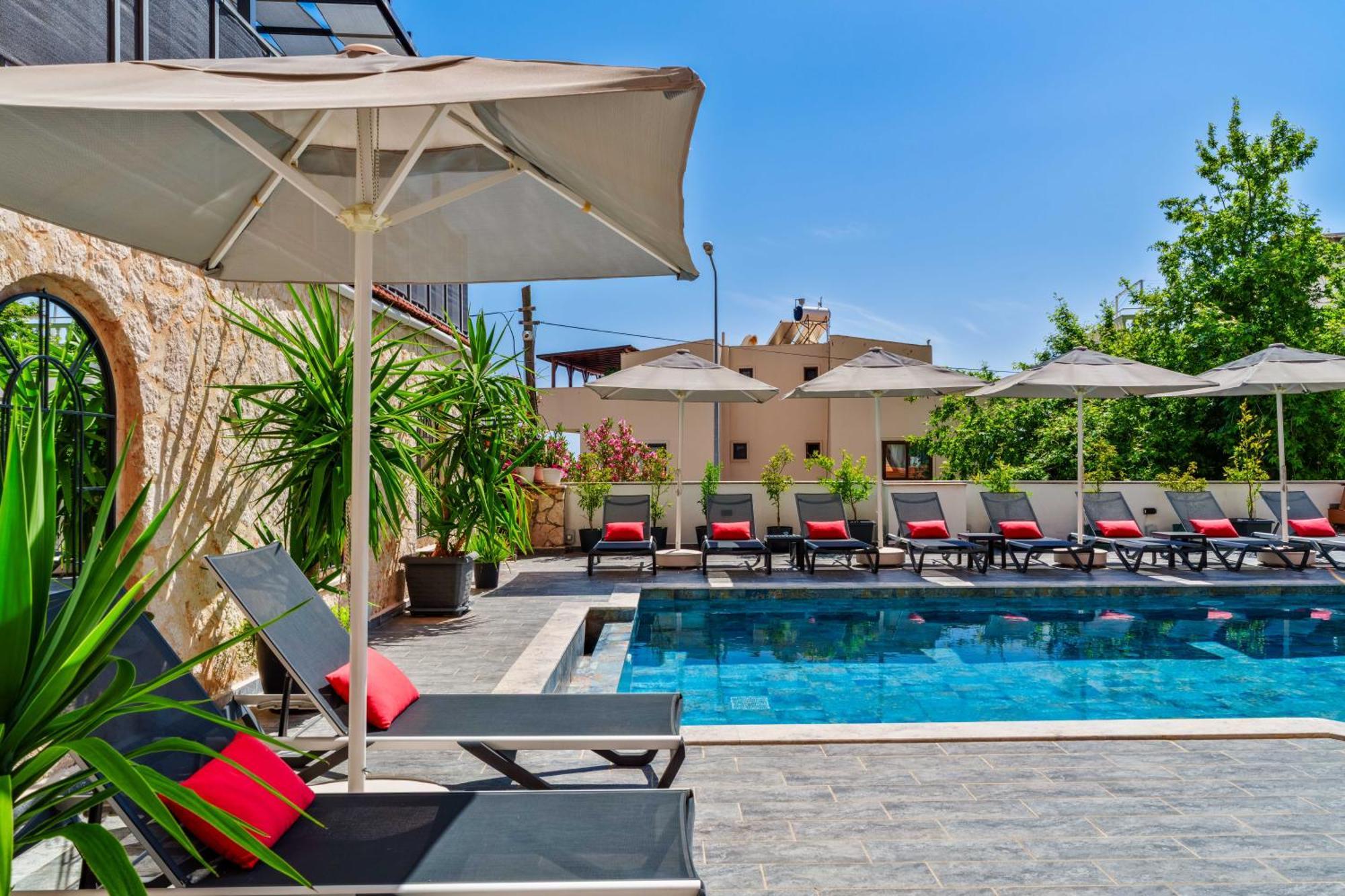 Lupia Suites Калкан Экстерьер фото