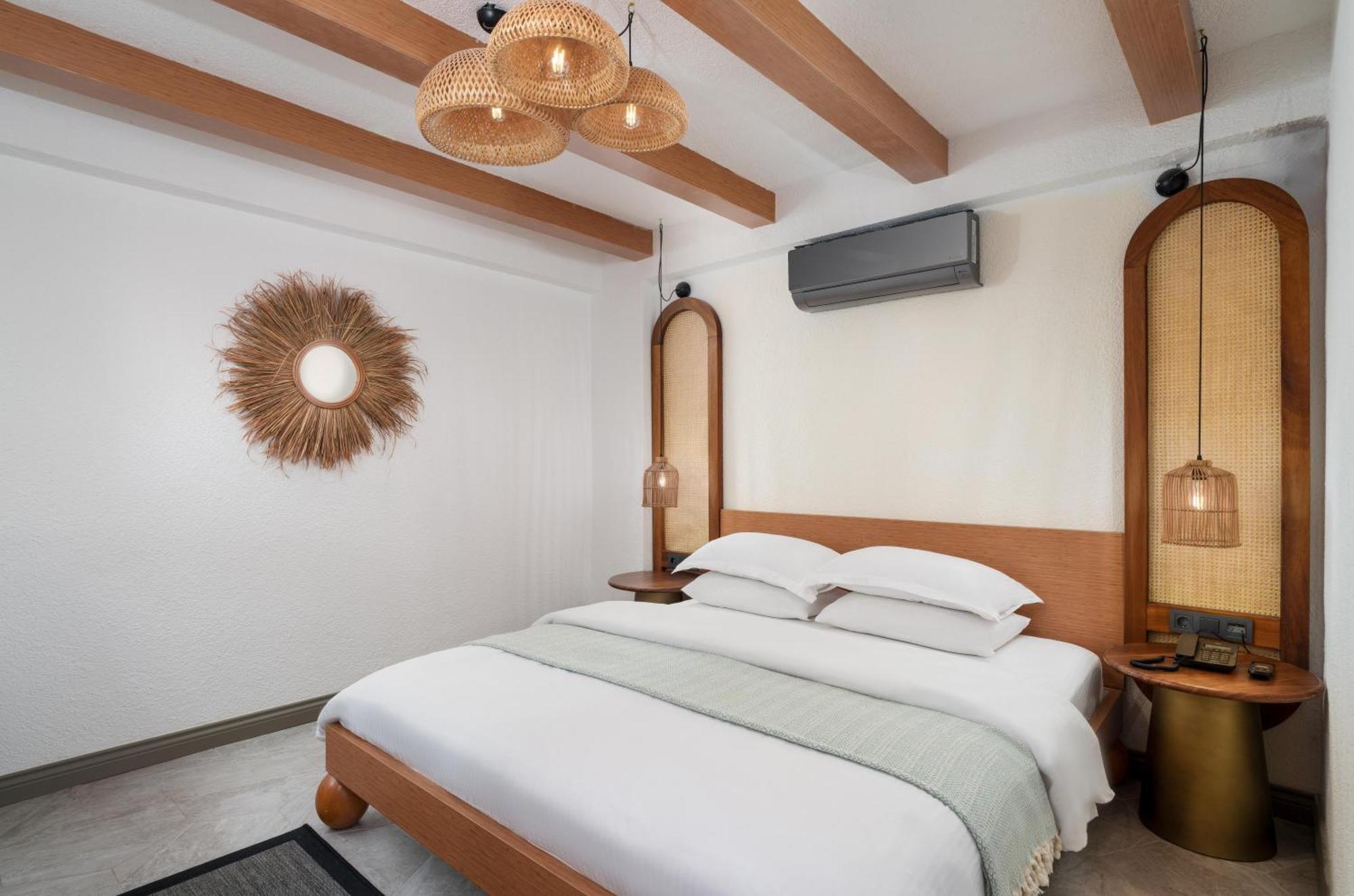 Lupia Suites Калкан Экстерьер фото