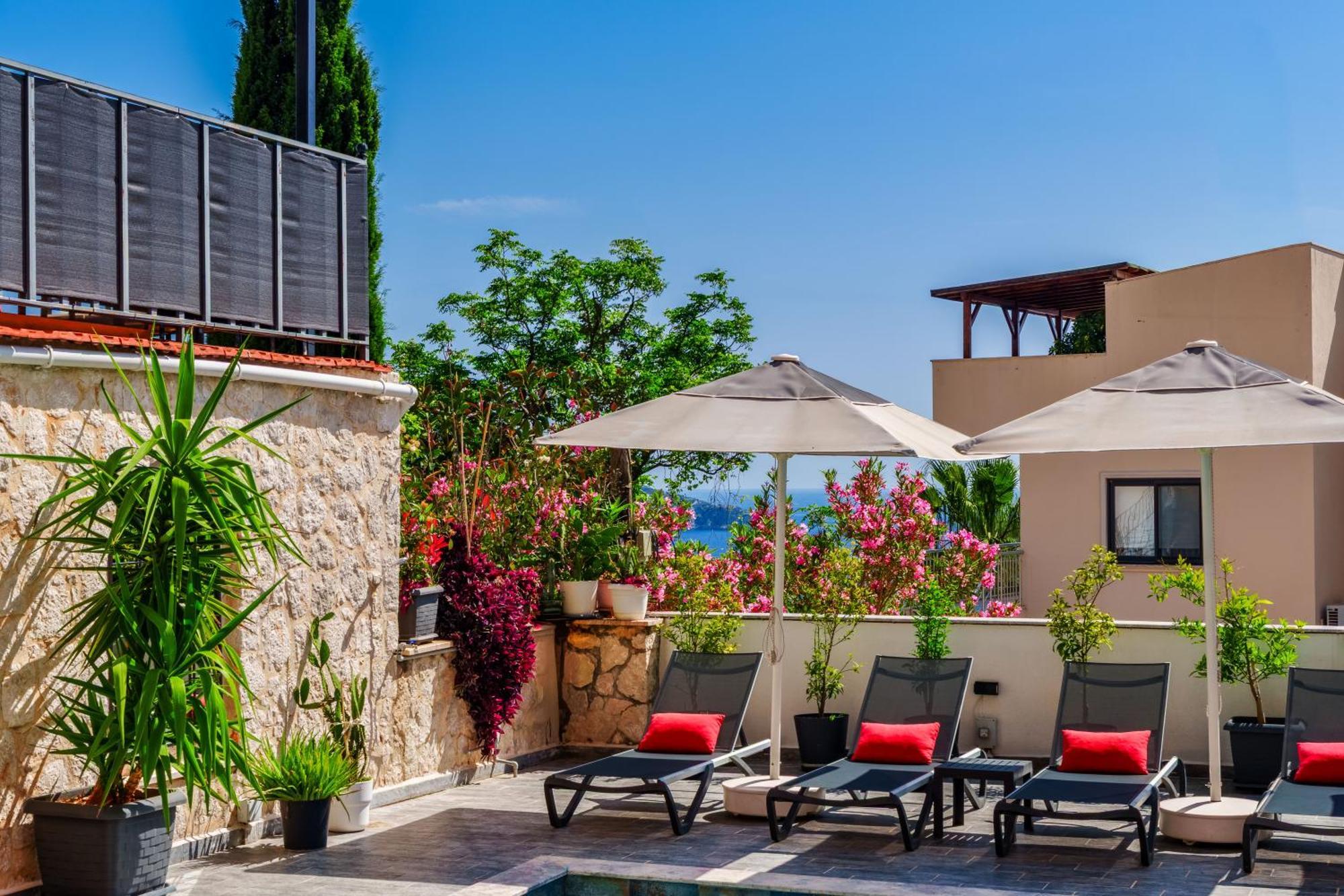 Lupia Suites Калкан Экстерьер фото