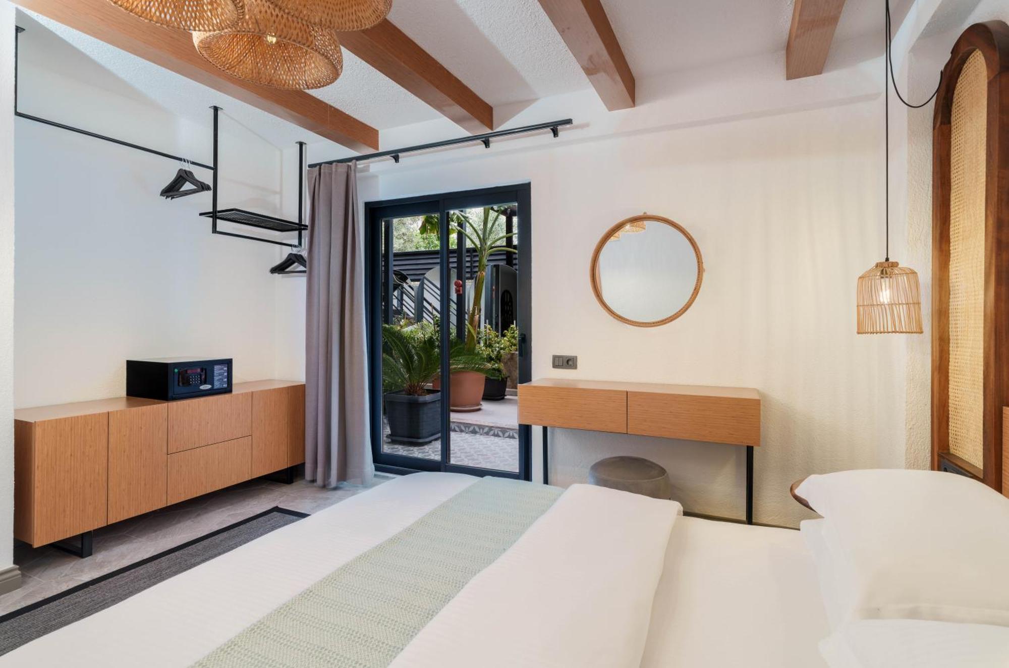 Lupia Suites Калкан Экстерьер фото
