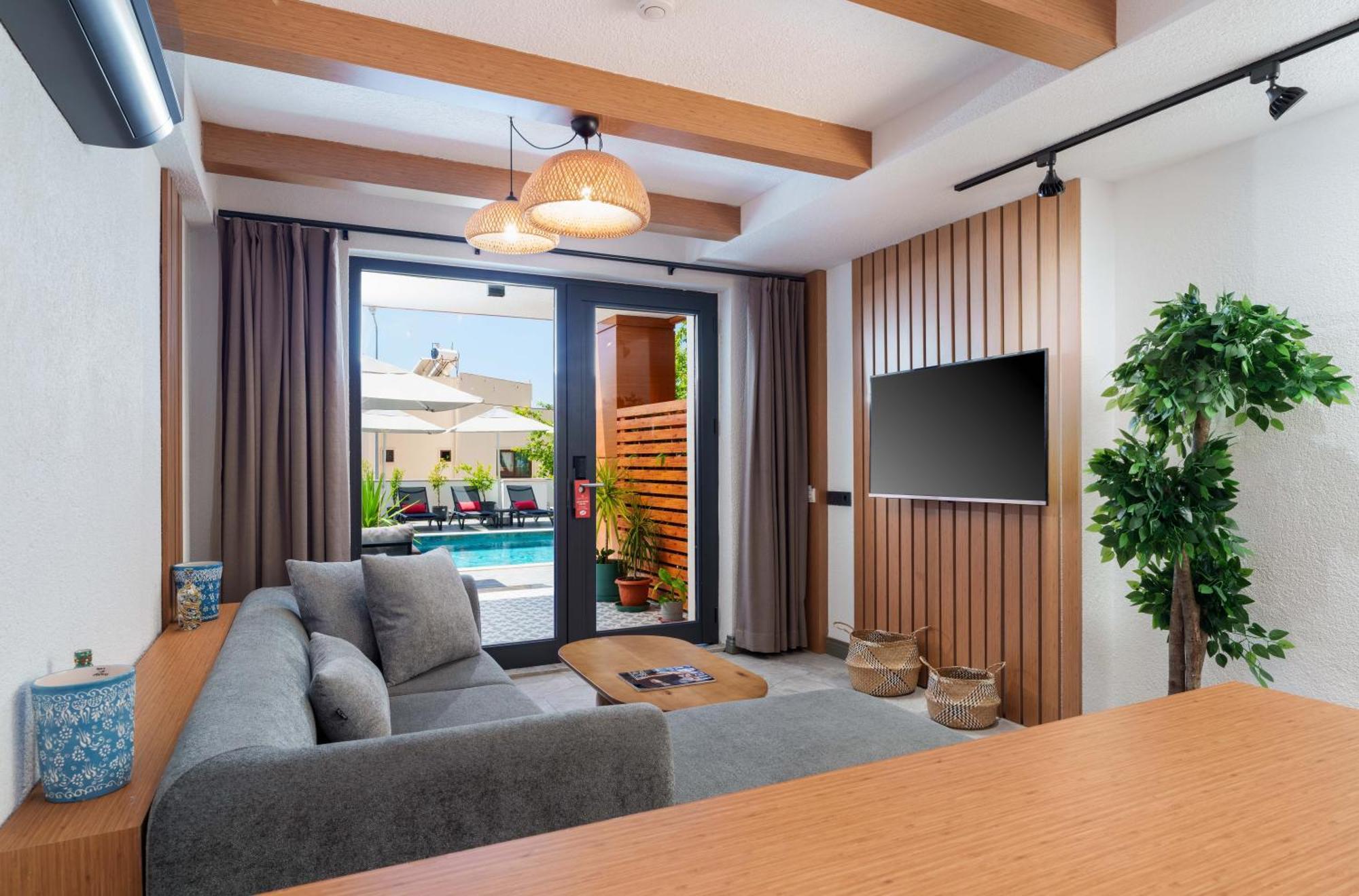 Lupia Suites Калкан Экстерьер фото
